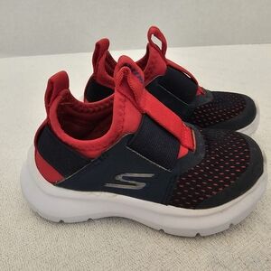 Sketchers Hands Free Slip on Boys Shoes Size 6 Red And Blue Non Marking Sole